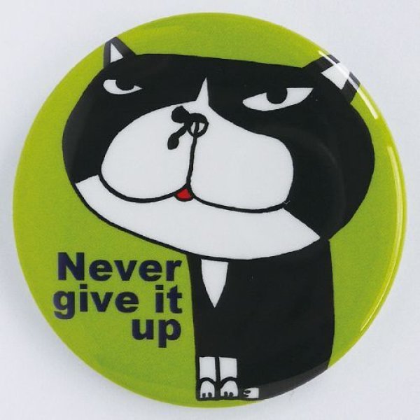 画像1: バッジ「Never give up」グリーン (1)